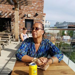 Meet your Posher, Nina